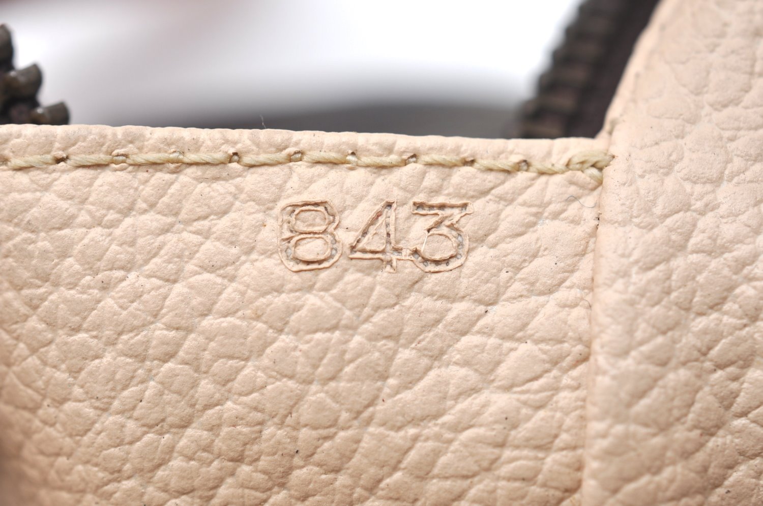 Auth Louis Vuitton Monogram Trousse Toilette 28 Clutch Hand Bag M47522 LV K5703