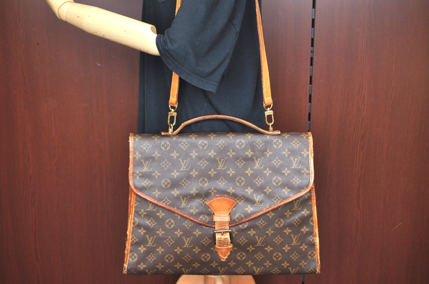 Authentic Louis Vuitton Monogram Beverly 44 M51120 2Way Shoulder Hand Bag K5776