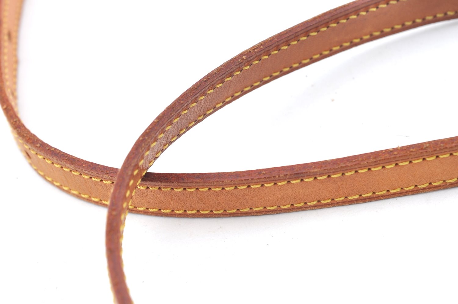 Authentic Louis Vuitton Leather Shoulder Strap For Bucket PM 27.6