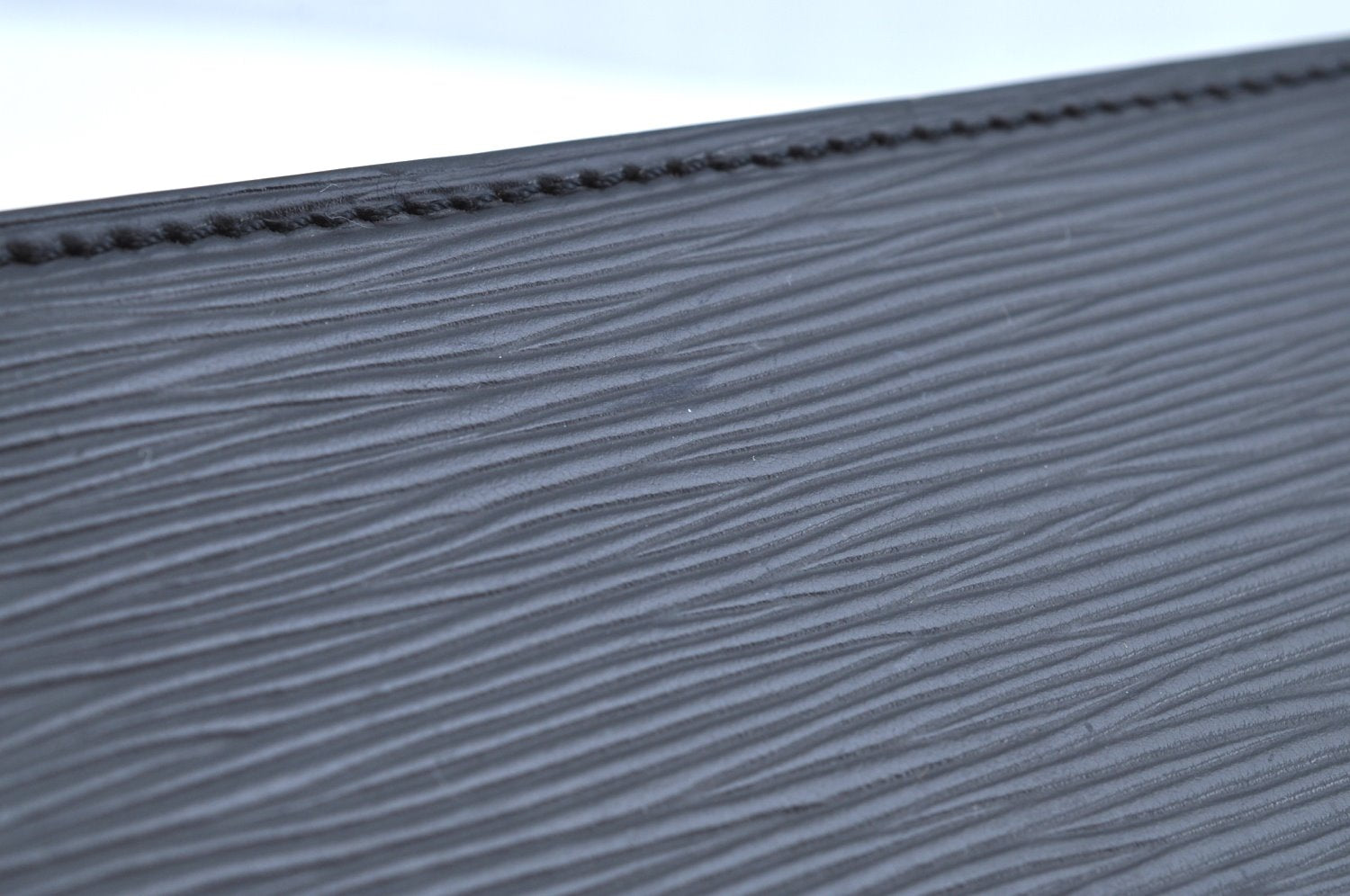 Authentic Louis Vuitton Epi Riviera Hand Bag Black M48182 LV K5795