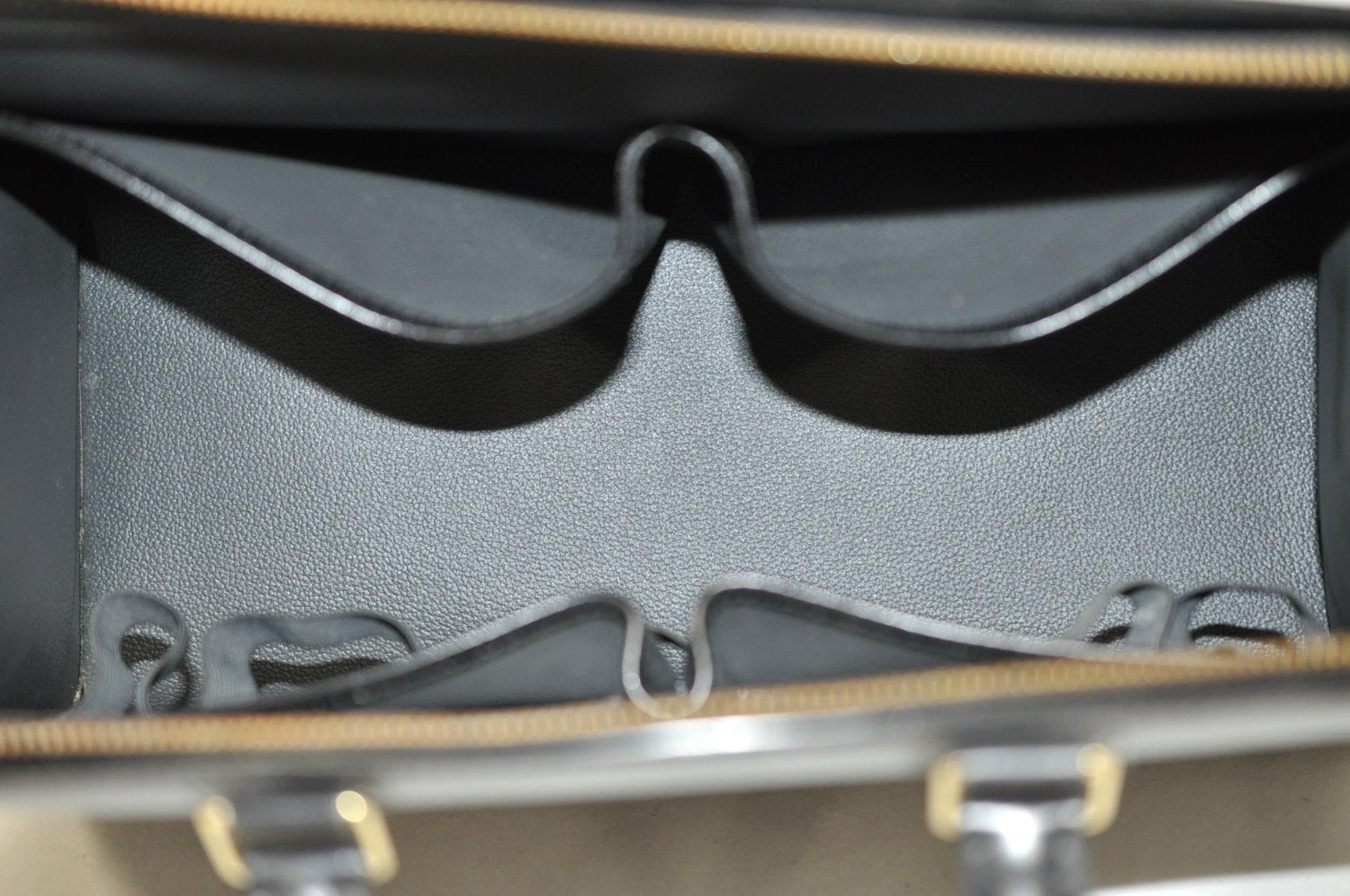 Authentic Louis Vuitton Epi Riviera Hand Bag Black M48182 LV K5795