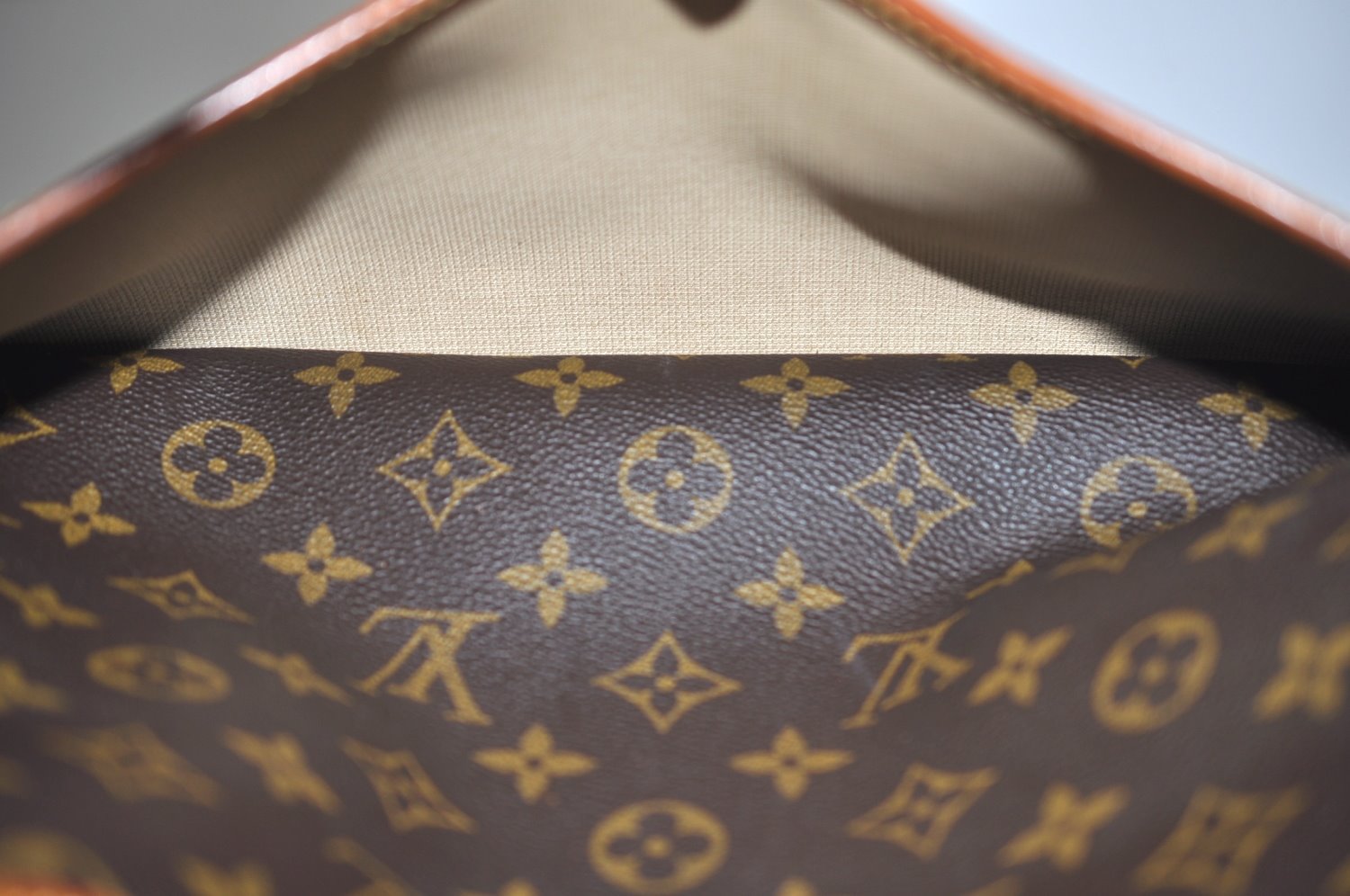 Authentic Louis Vuitton Monogram Deauville Hand Bag M47270 LV Junk K5798