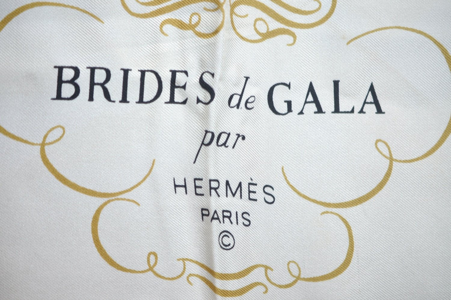 Authentic HERMES Carre 90 Scarf 