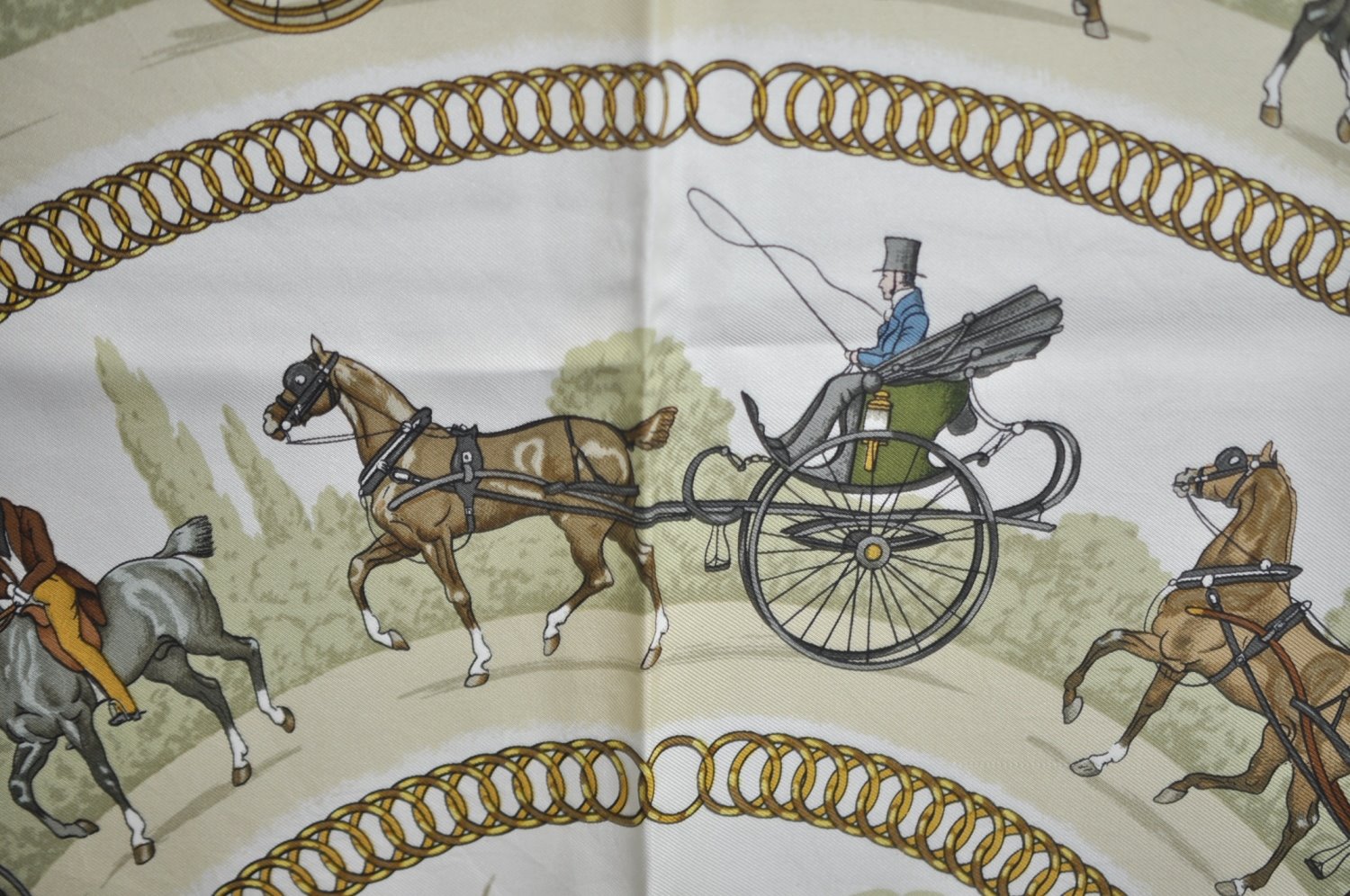 Authentic HERMES Carre 90 Scarf 