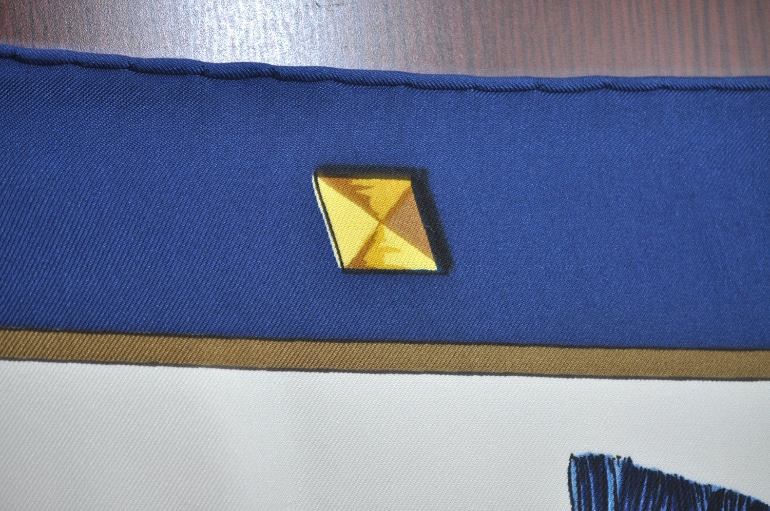 Authentic HERMES Carre 90 Scarf 