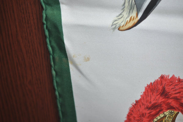 Authentic HERMES Carre 90 Scarf "CASQUES ET COIFFURES" Silk Green K5807