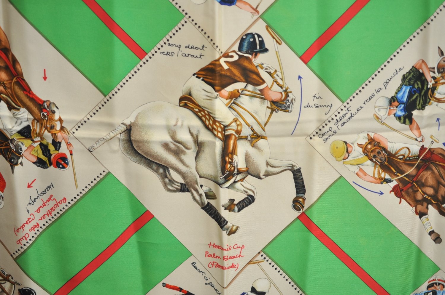 Authentic HERMES Carre 90 Scarf 