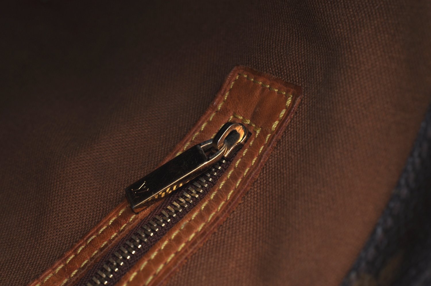 Authentic Louis Vuitton Monogram Cabas Mezzo Shoulder Tote Bag M51151 Junk K5828