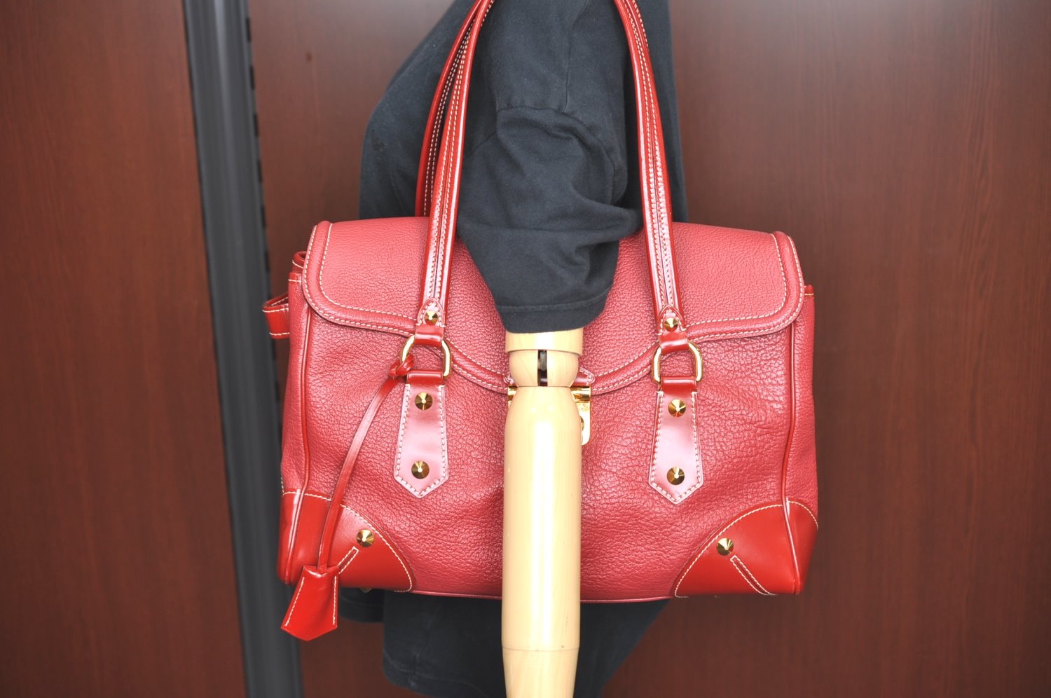 Authentic Louis Vuitton Suhali Rapsolu Shoulder Hand Bag Red M95849 LV K5833