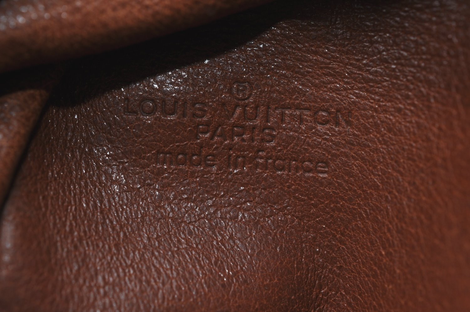 Authentic Louis Vuitton Monogram Nile 34 Shoulder Cross Body Bag Old Model K5842