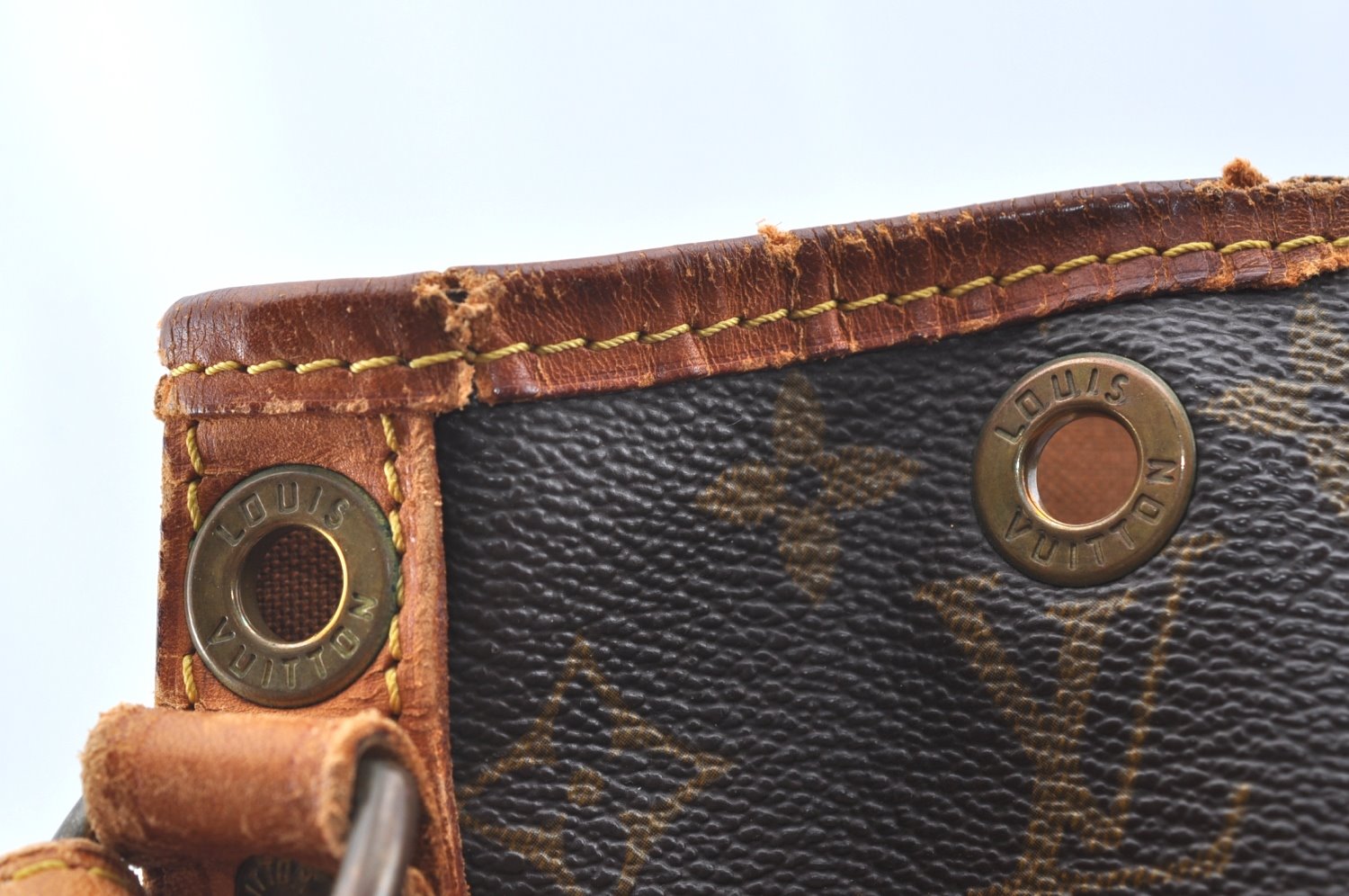 Authentic Louis Vuitton Monogram Petit Noe M42226 Shoulder Drawstring Bag K5845