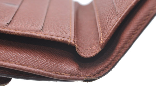 Authentic Louis Vuitton Monogram M61652 Porte Monnaie Billet Carte Credit K5851
