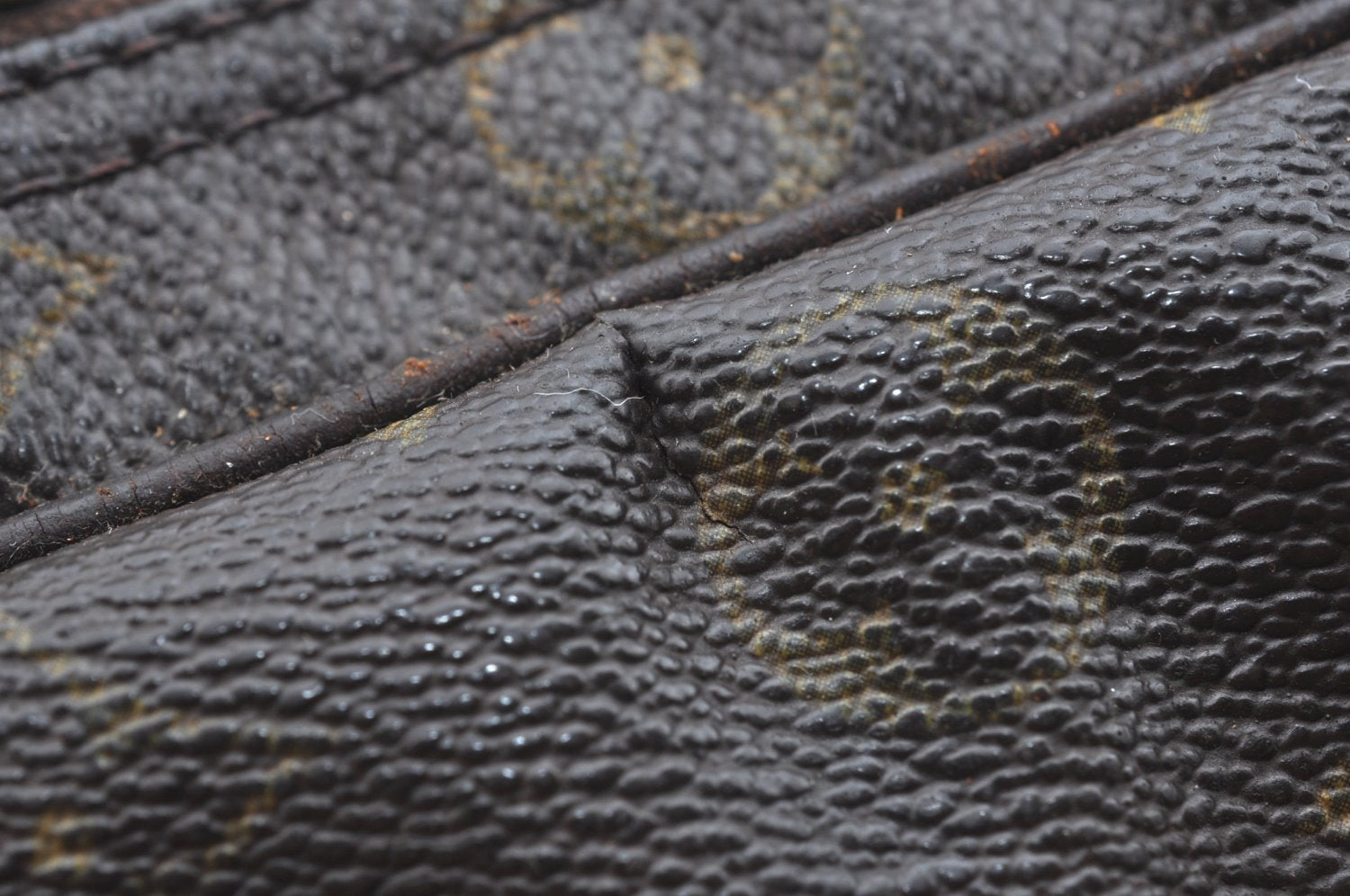 Auth Louis Vuitton Monogram Reporter GM Shoulder Cross Bag M45252 LV Junk K5872