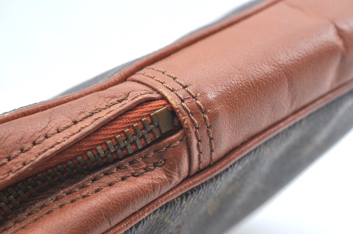 Authentic Louis Vuitton Monogram Pochette Sport Clutch Bag Old Model Junk K5878