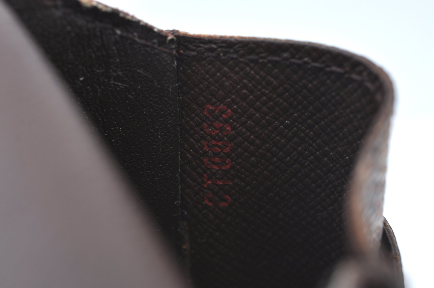 Authentic Louis Vuitton Damier Etui Cigarette Case N63024 LV K5889