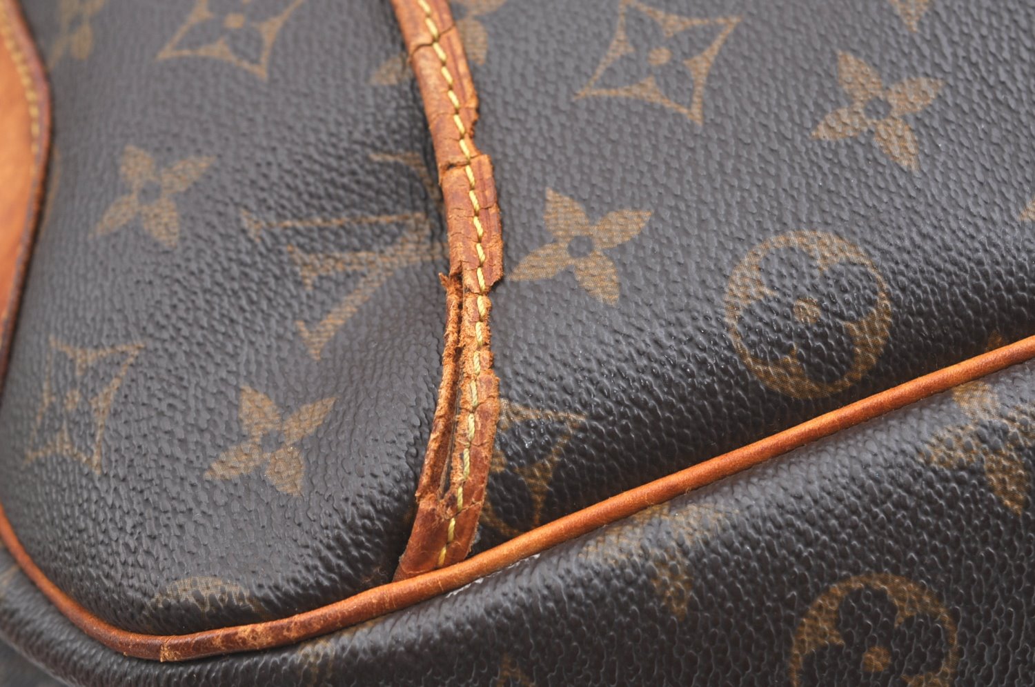 Authentic Louis Vuitton Monogram Deauville Hand Bag M47270 LV Junk K5891