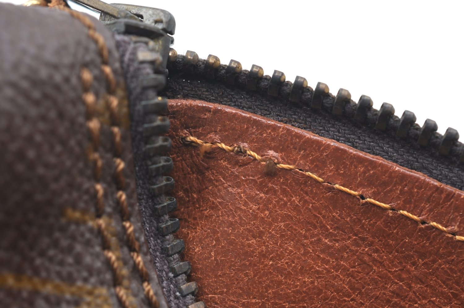 Authentic Louis Vuitton Monogram Papillon 30 Hand Bag Old Model LV K5895