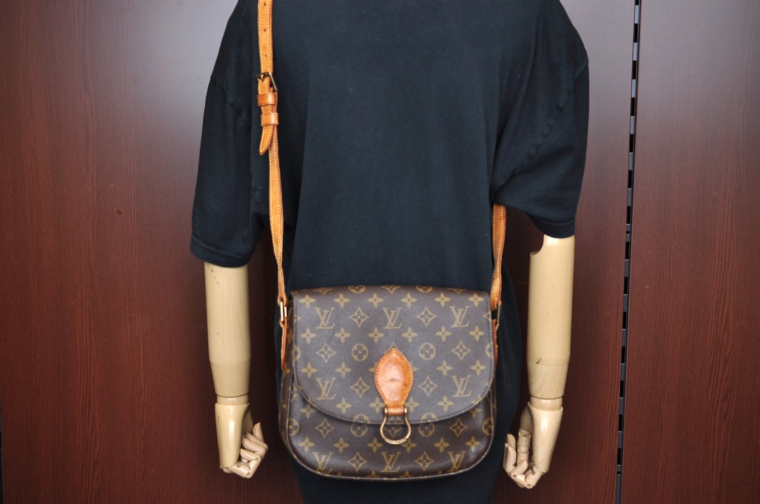 Authentic Louis Vuitton Monogram Saint Cloud GM M51242 Shoulder Cross Bag K5901
