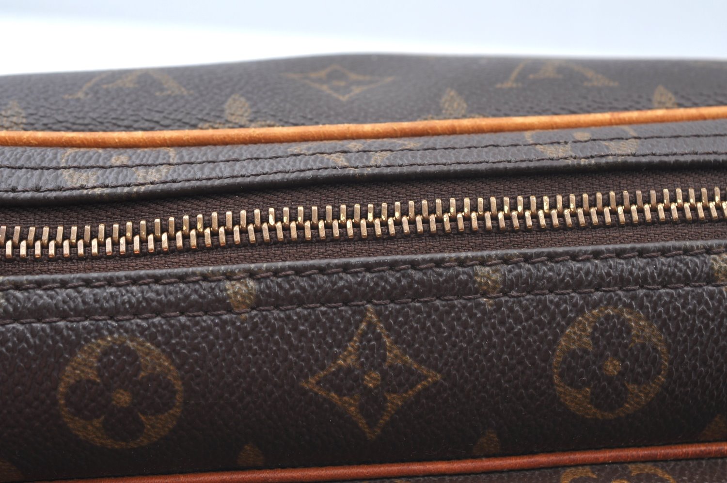 Auth Louis Vuitton Monogram Reporter PM Shoulder Cross Bag M45254 LV Junk K5940