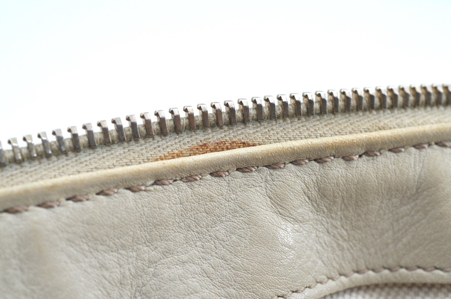 Authentic GUCCI Sukey Guccissima 2Way Shoulder Tote Bag GG Leather White K5953