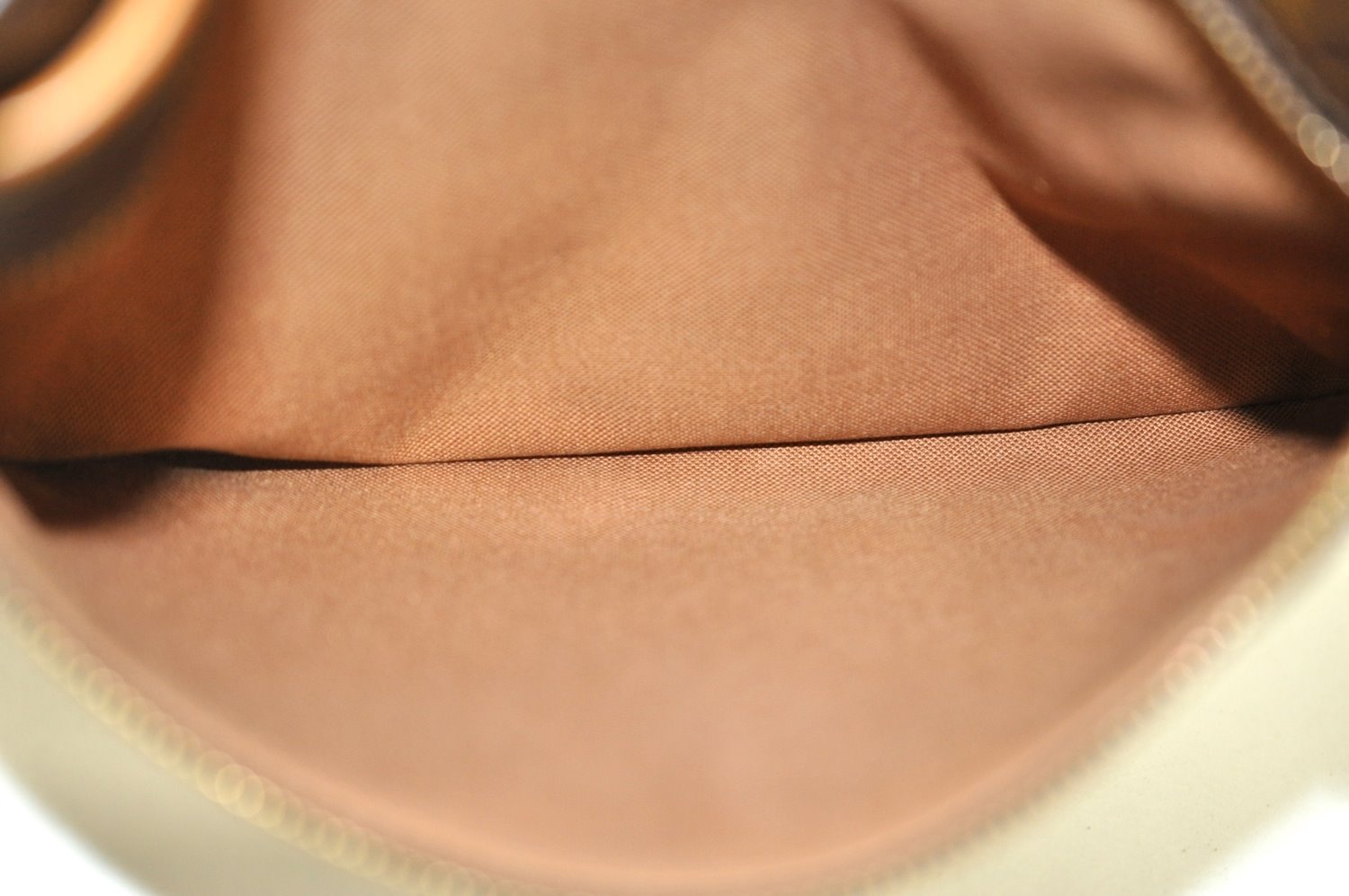 Authentic Louis Vuitton Monogram Pochette Valmy M40524 Shoulder Cross Bag K5963