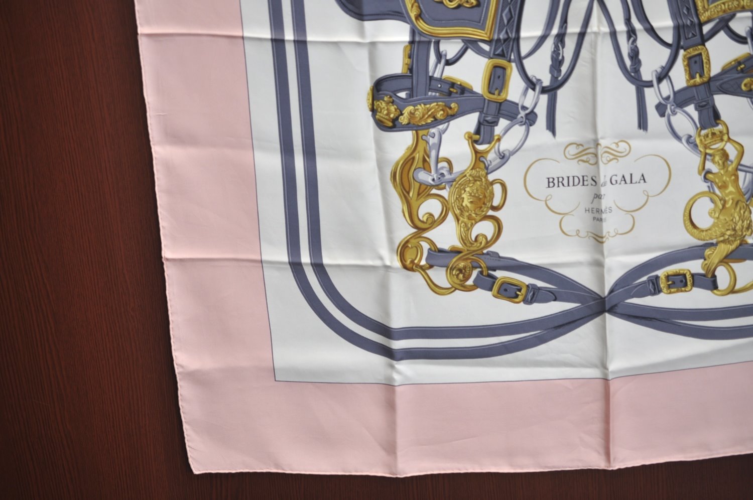 Authentic HERMES Carre 90 Scarf 