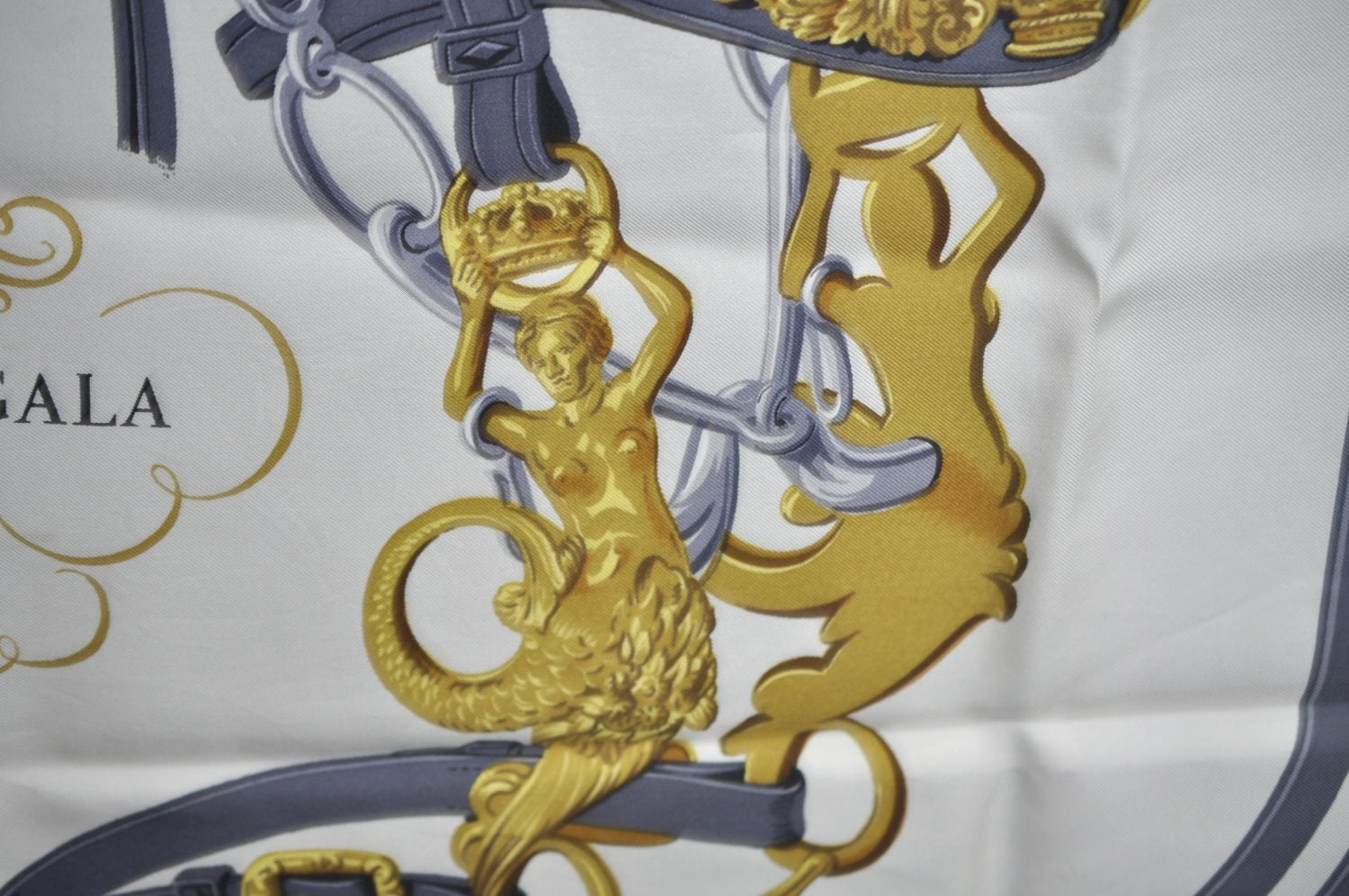 Authentic HERMES Carre 90 Scarf 