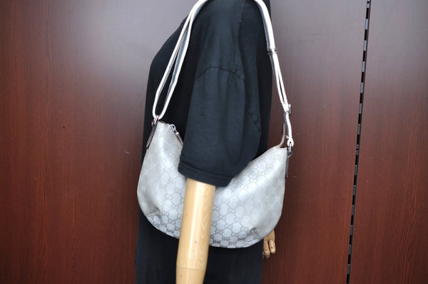 Authentic GUCCI Sherry Line Shoulder Bag GG Canvas Leather 192756 Silver K6001