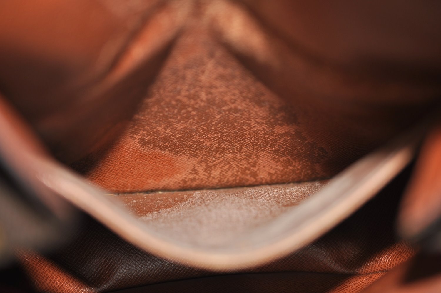 Authentic Louis Vuitton Monogram Saint Cloud PM M51244 Shoulder Bag Junk K6016