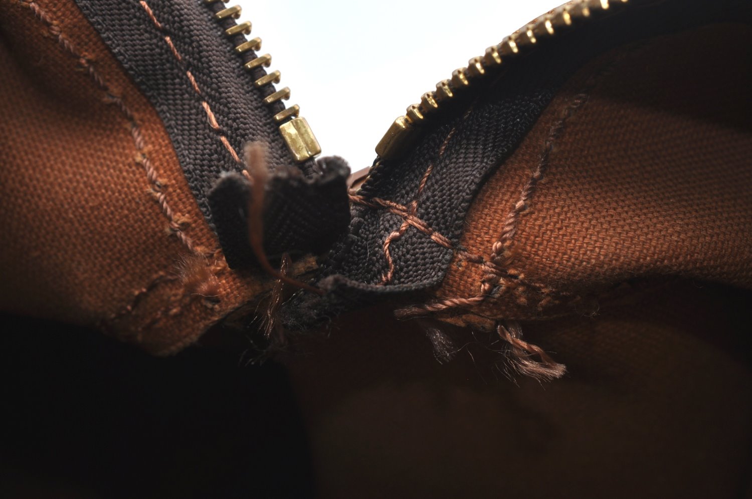 Authentic Louis Vuitton Monogram Sac Souple 35 Hand Boston Bag M41626 LV K6030