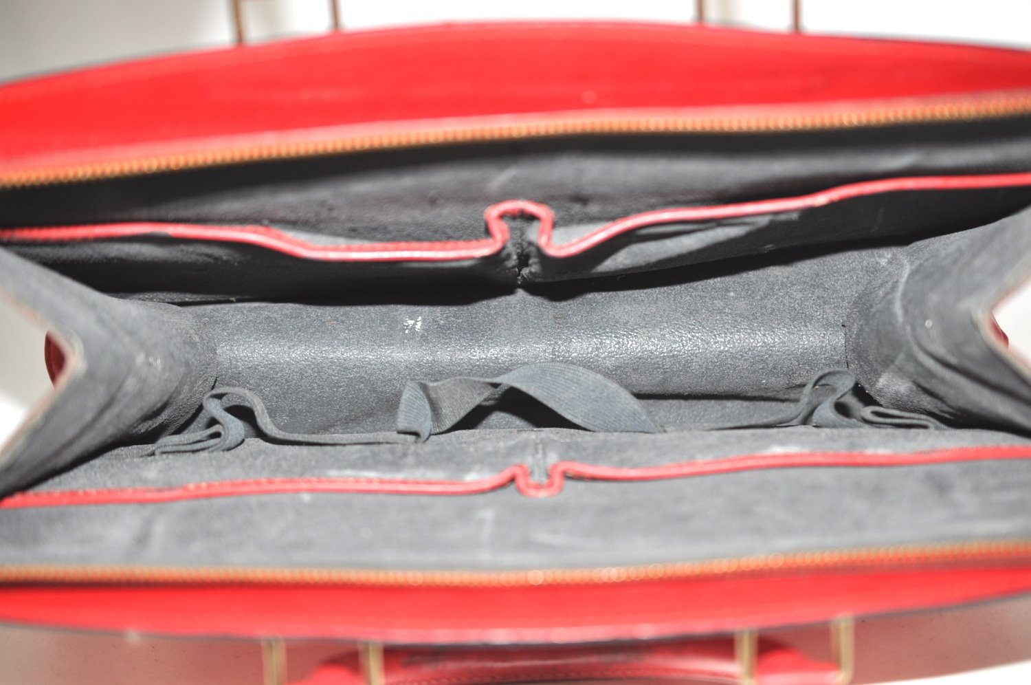 Authentic Louis Vuitton Epi Riviera Hand Bag Red M48187 LV K6035