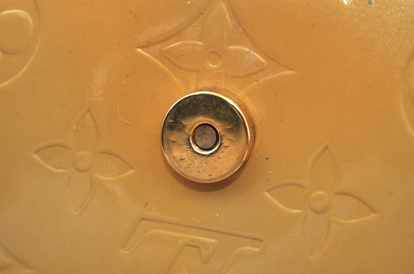 Auth Louis Vuitton Vernis Thompson Street Shoulder Bag Yellow M91008 Junk K6036