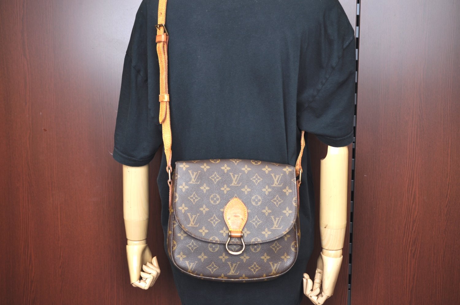 Authentic Louis Vuitton Monogram Saint Cloud GM M51242 Shoulder Cross Bag K6068