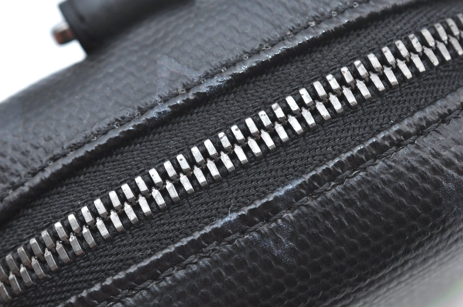 Auth Louis Vuitton Monogram Eclipse Rainbow Bijoux Sac Square MP2467 Pouch K6069