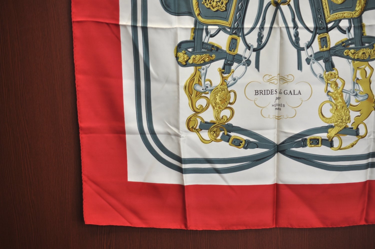 Authentic HERMES Carre 90 Scarf 