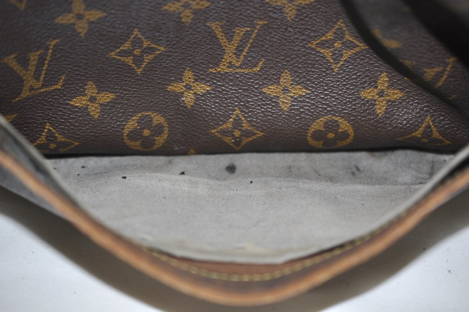 Authentic Louis Vuitton Monogram Compiegne 28 Clutch Hand Bag M51845 Junk K6110