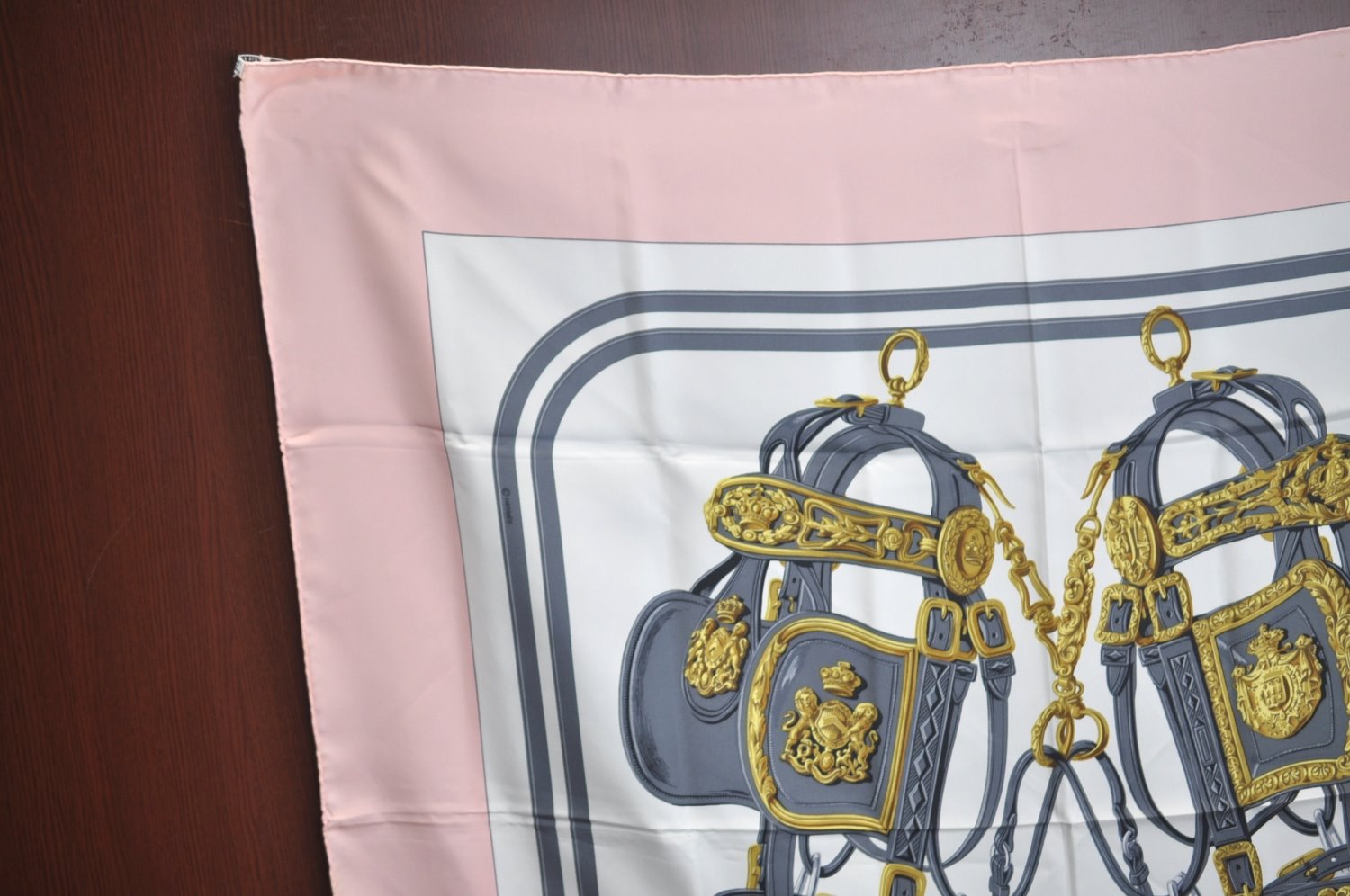 Authentic HERMES Carre 90 Scarf 