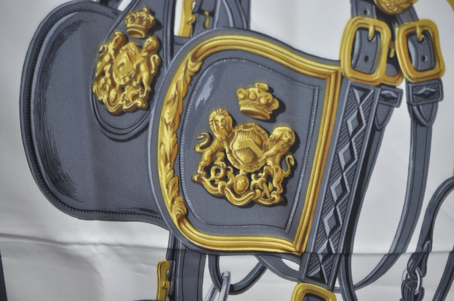 Authentic HERMES Carre 90 Scarf 