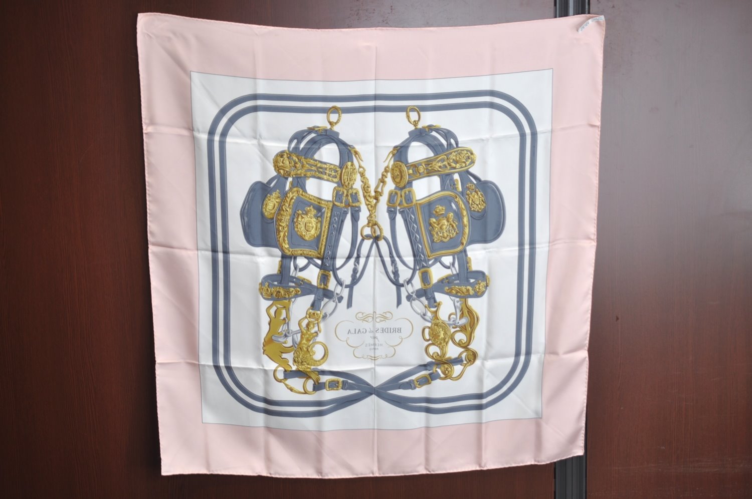 Authentic HERMES Carre 90 Scarf 