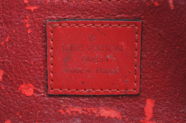 Authentic Louis Vuitton Epi Dauphine Cosmetic Pouch Red M48447 LV K6163