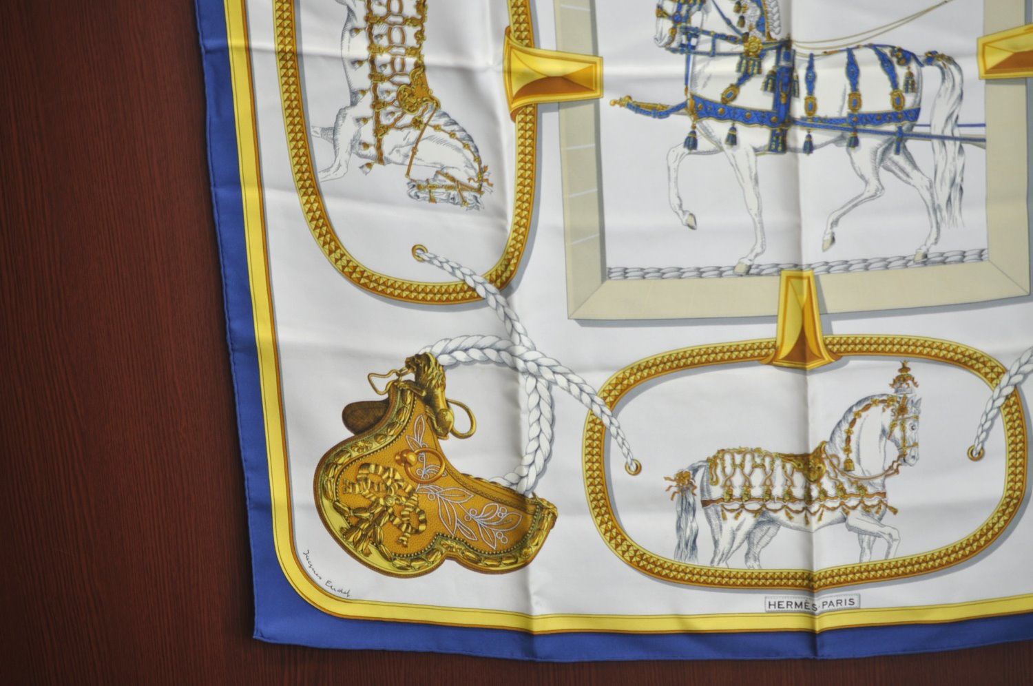 Authentic HERMES Carre 90 Scarf 