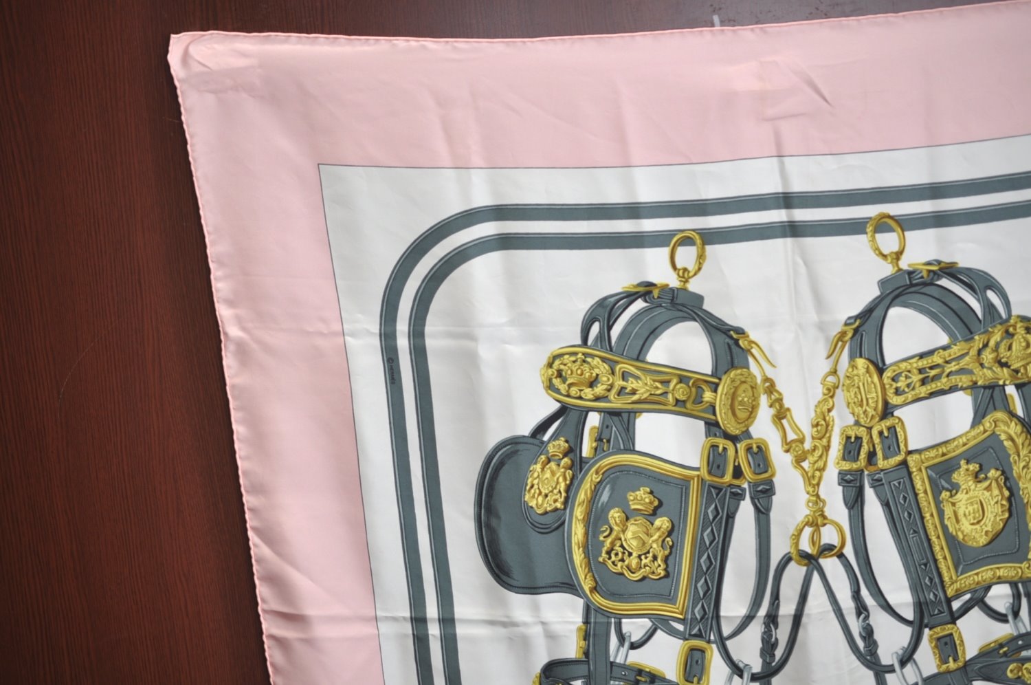 Authentic HERMES Carre 90 Scarf 