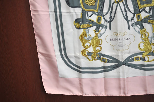Authentic HERMES Carre 90 Scarf "BRIDES de GALA par " Silk Pink K6175