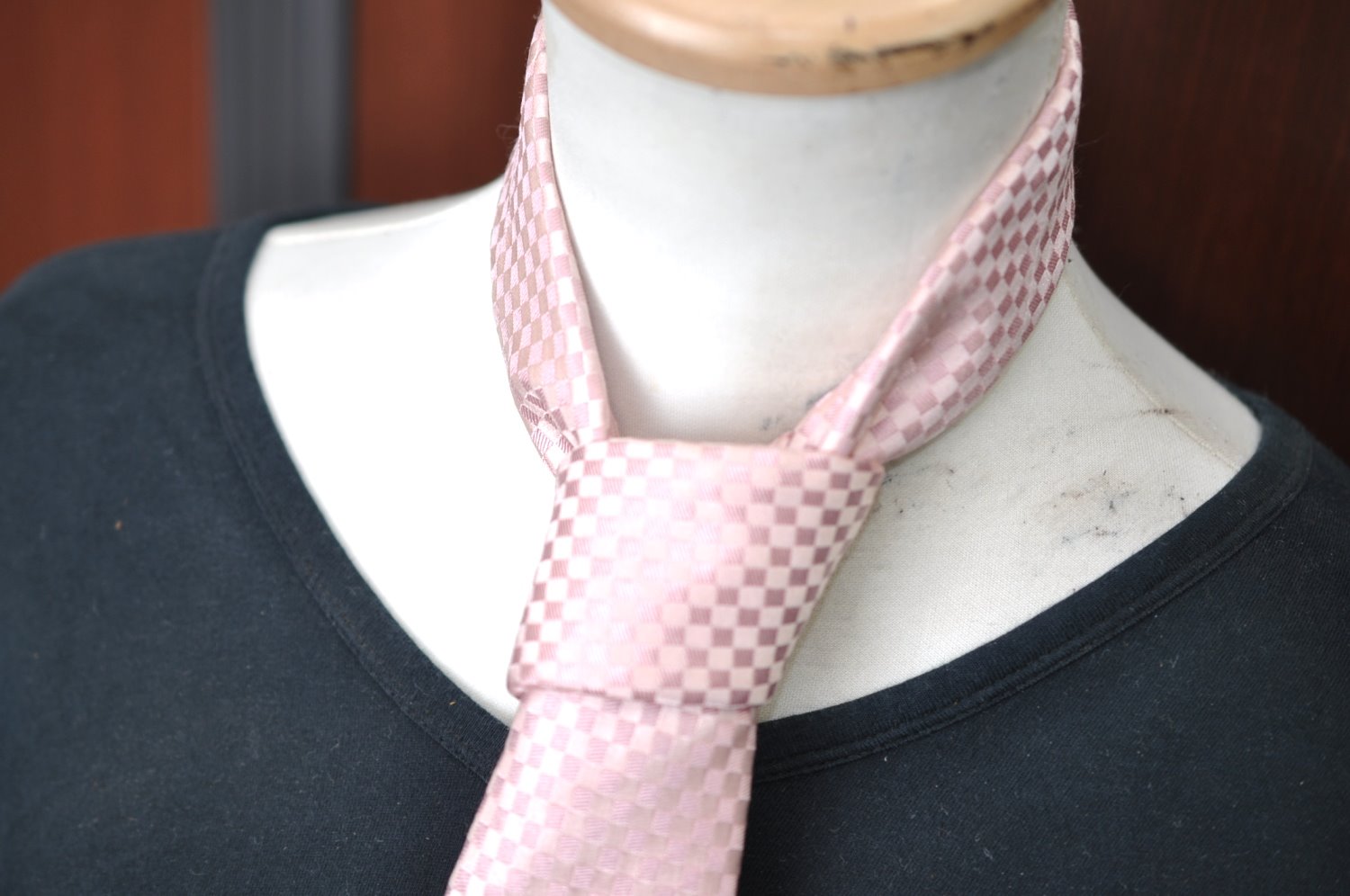 Authentic Louis Vuitton Damier Cravat Necktie Tie Silk Light Pink LV K6182