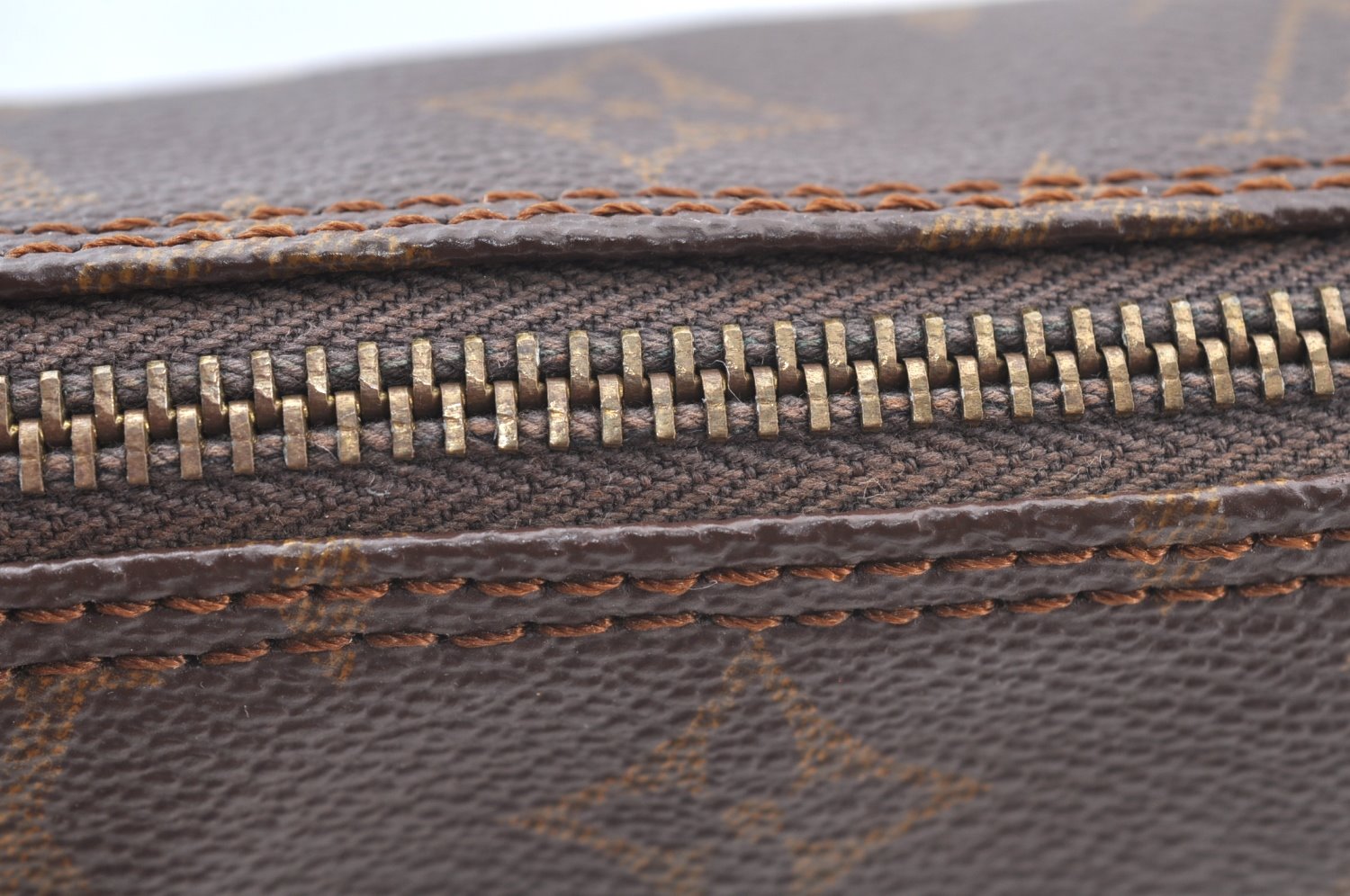 Authentic Louis Vuitton Monogram Papillon Pouch Old Model LV K6192