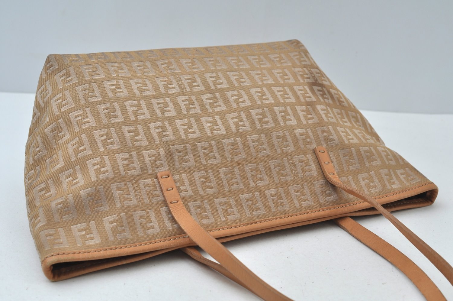 Authentic FENDI Zucchino Shoulder Hand Bag Purse Canvas Leather Beige K6205