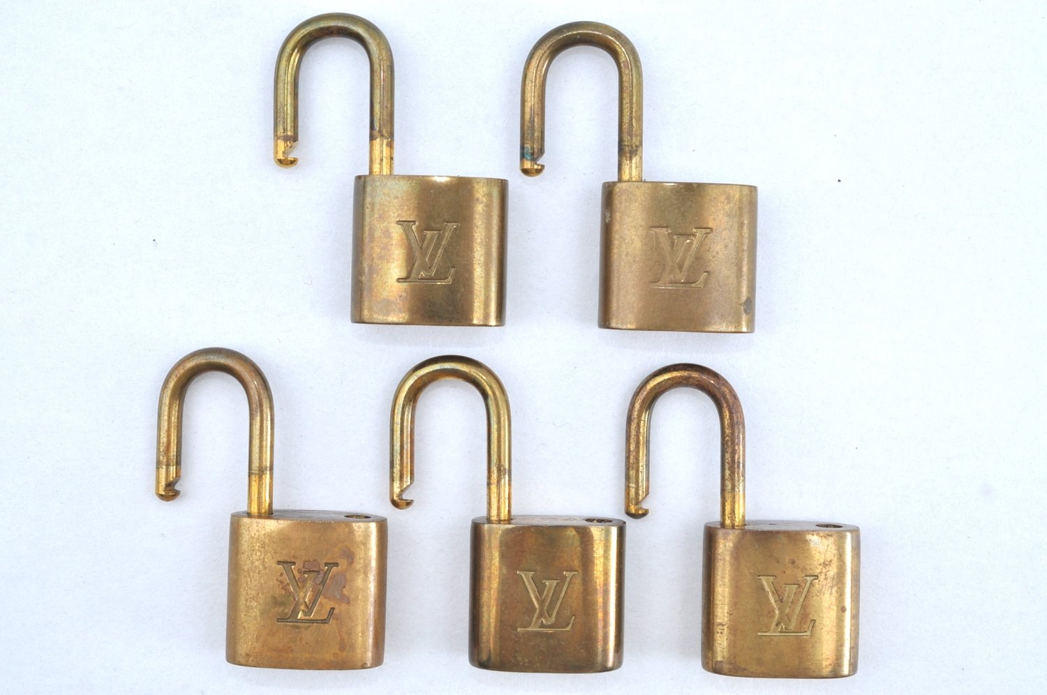 Authentic Louis Vuitton Padlock Gold 10Set LV K6209