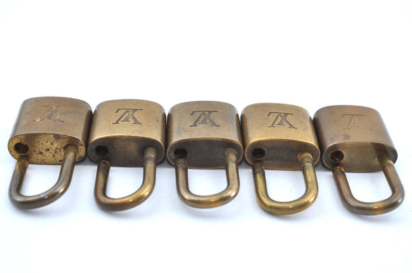 Authentic Louis Vuitton Padlock Gold 10Set LV K6210