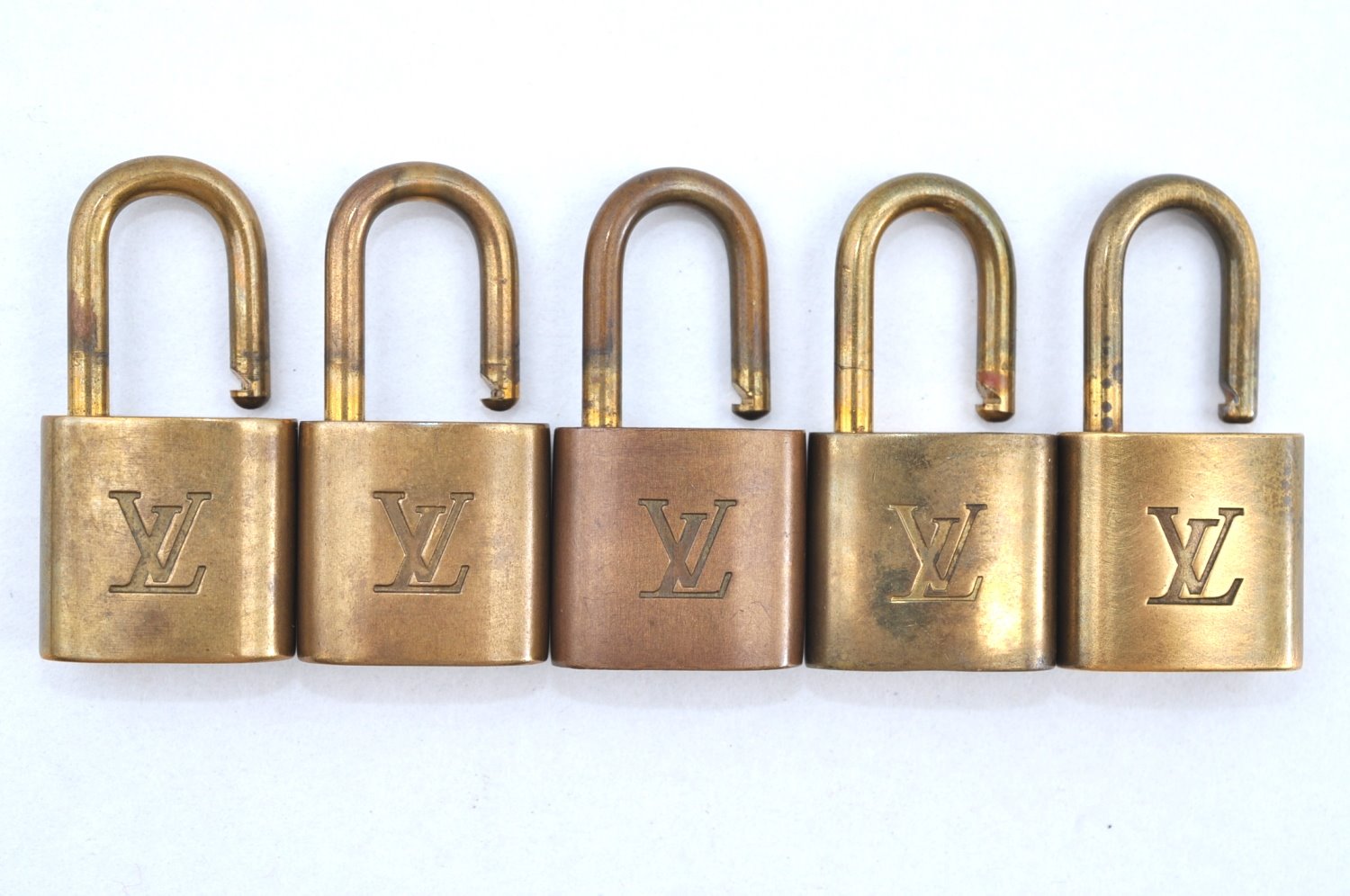 Authentic Louis Vuitton Padlock Gold 10Set LV K6210