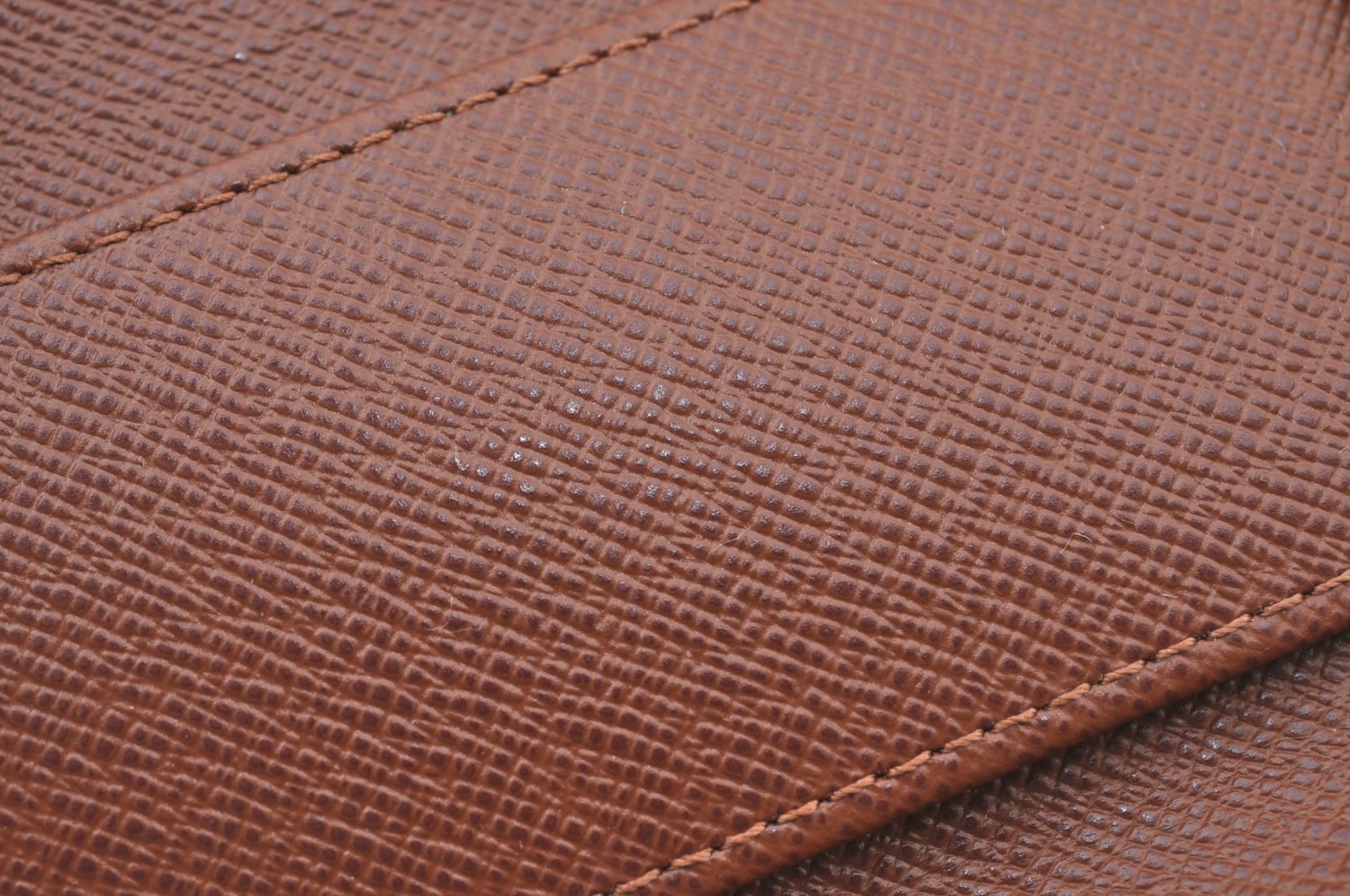 Authentic Louis Vuitton Monogram Multicles 4 Hooks Key Case M62631 LV Box K6227